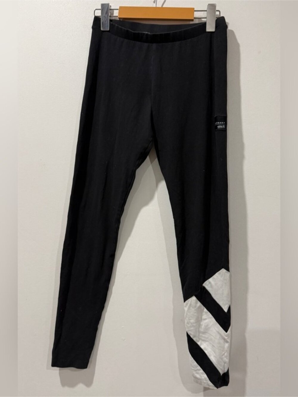 adidas Equipment ADV/91-17 Black & White Leggings – Approx. Small - Picture 8 of 9